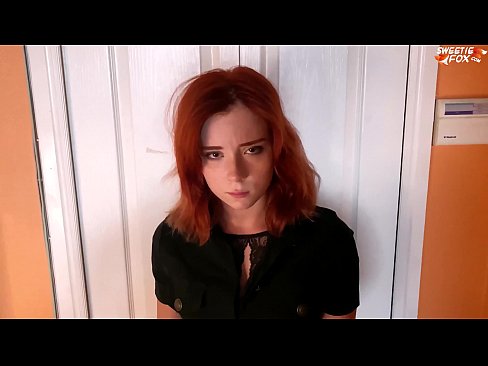 ❤️ Onye nche tara nwanyị mara mma ahụhụ maka ịkwatu ụlọ ahịa - Cum In Mouth ❌ Anal video ️❤