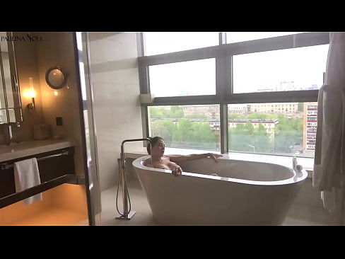 ❤️ Tremendous nwa ọhụrụ mmasị jerking anya ọtụ ya n'ime ụlọ ịwụ ahụ ❌ Anal video ️❤